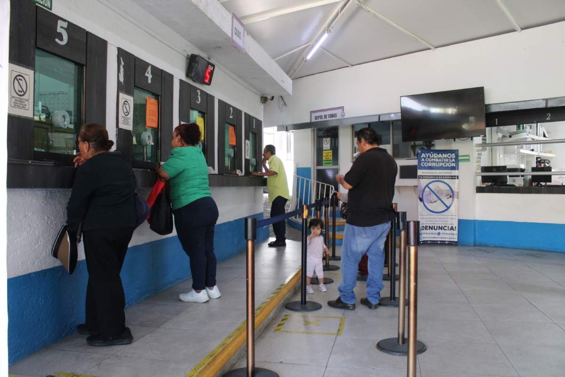 Pese a amparo, persisten cortes de la CFE al SAPAC