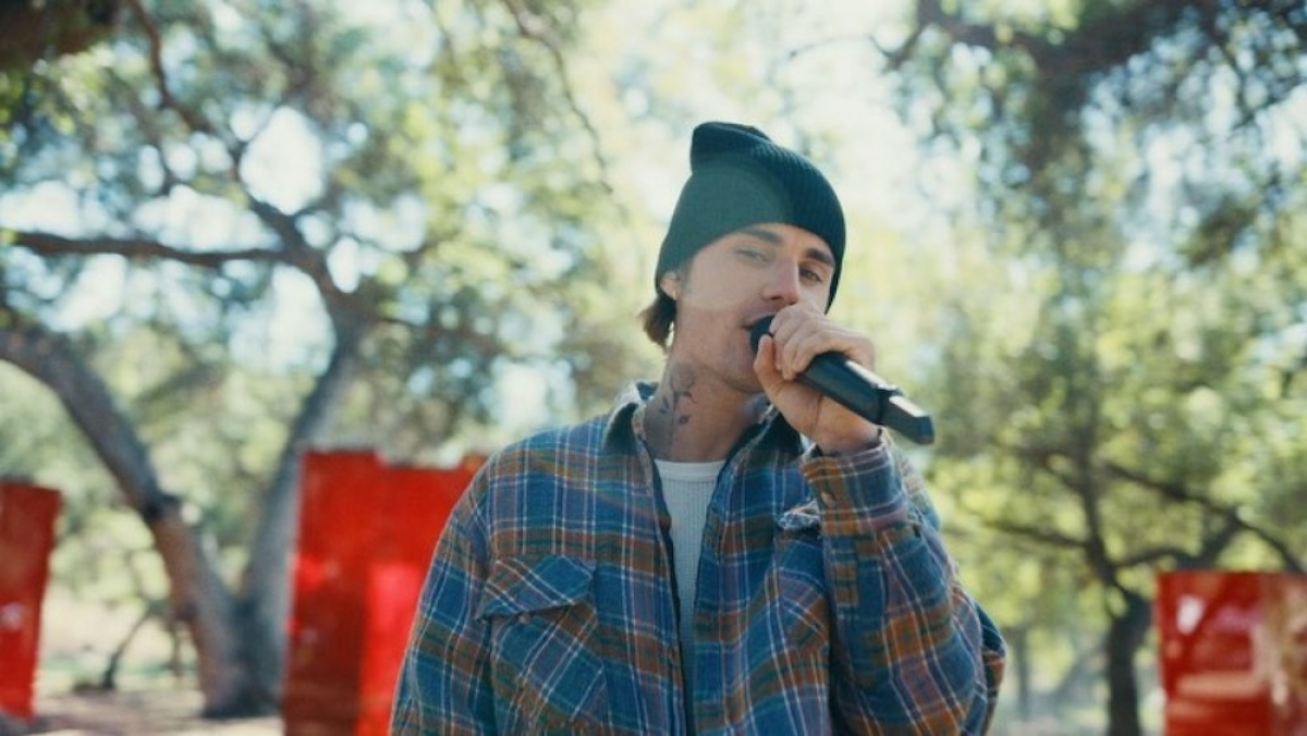 Justin Bieber publica por sorpresa su disco "Freedom"