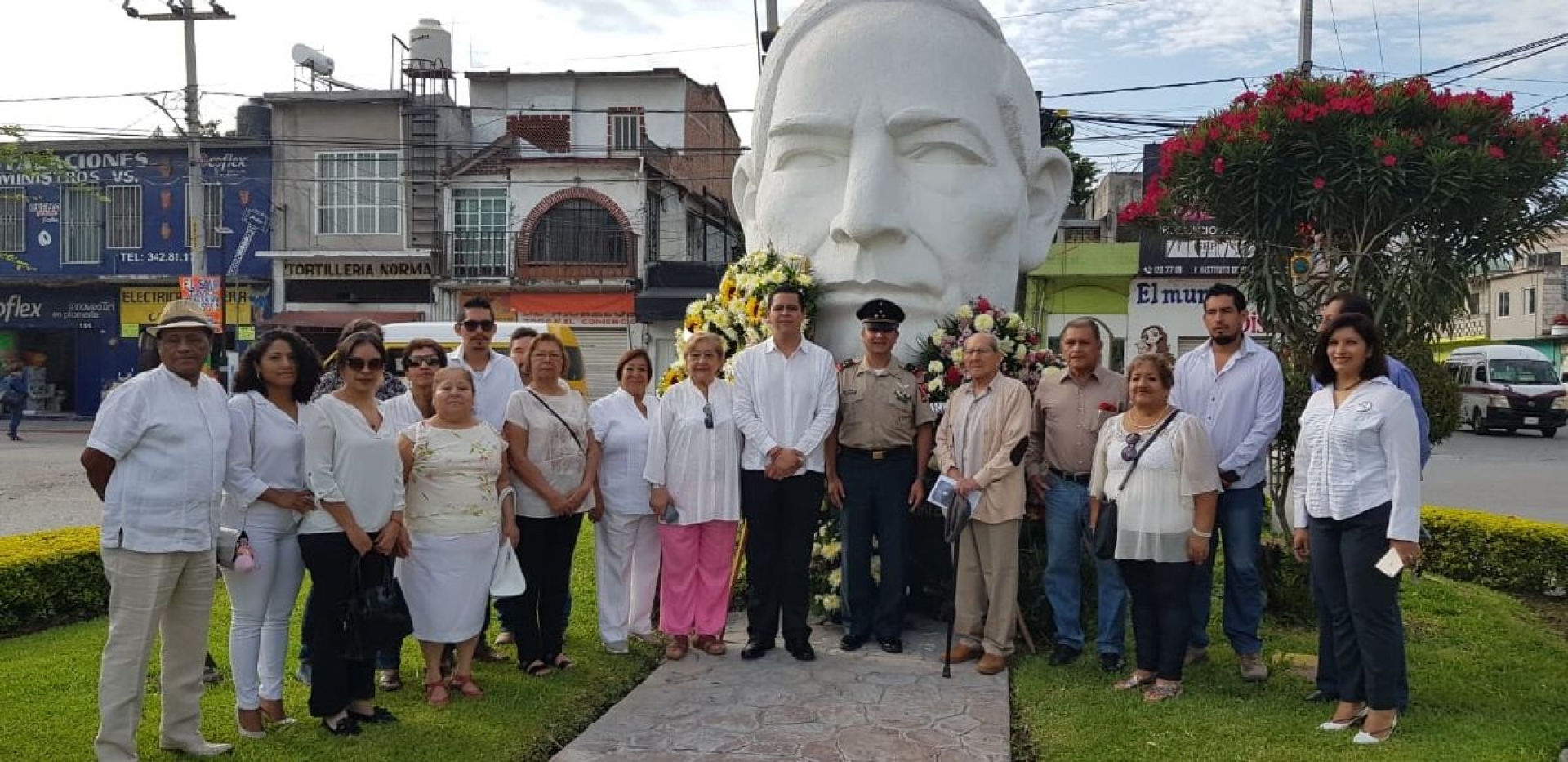 Conmemoran el CXLVII aniversario luctuoso de Benito Juárez