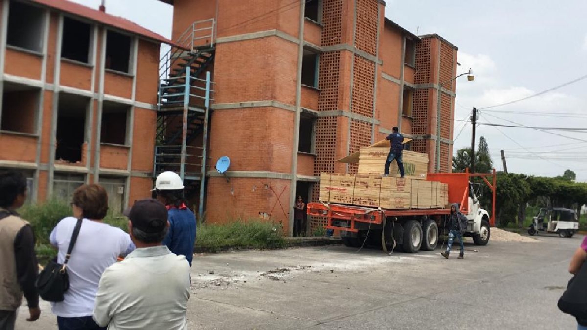 Inicia reconstrucción de 28 viviendas en Tetelcingo
