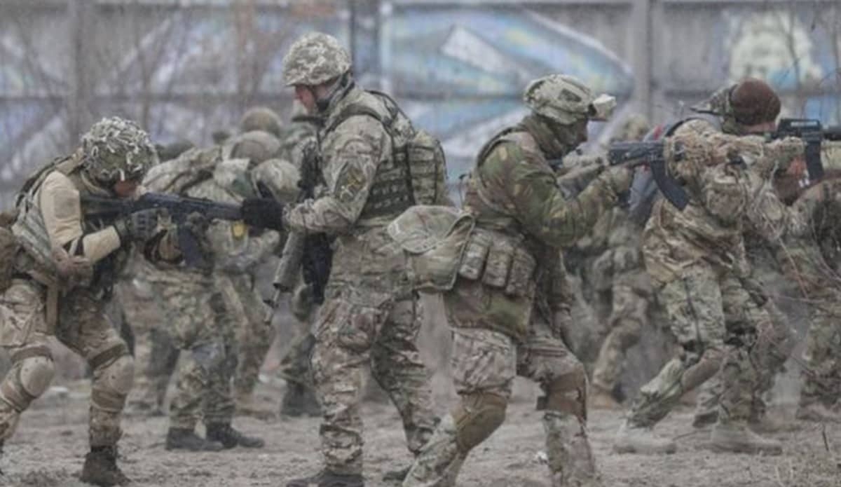 Inteligencia de Estonia señala que Rusia está "preparada" para lanzar una operación contra Ucrania