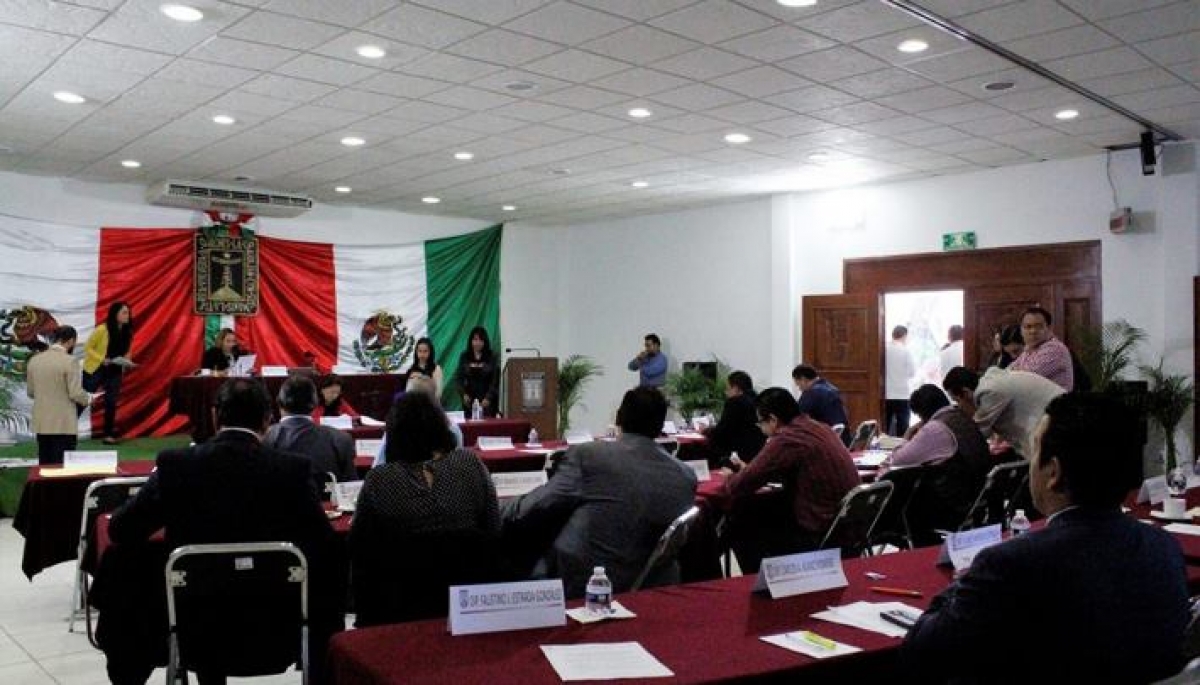 El Congreso del estado recibió las 33 iniciativas de ley de ingresos 2018 de los municipios