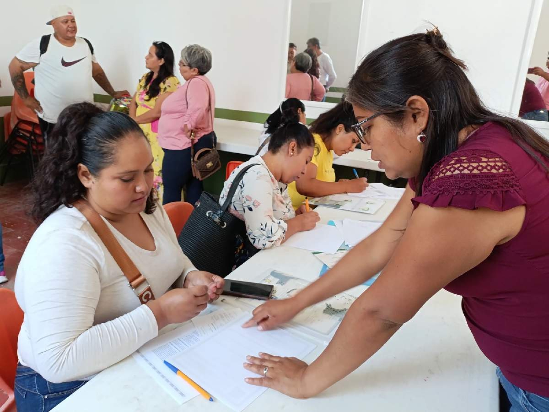 Ofrecerán estudios de educación media y capacitación para el trabajo en Tlaquiltenango