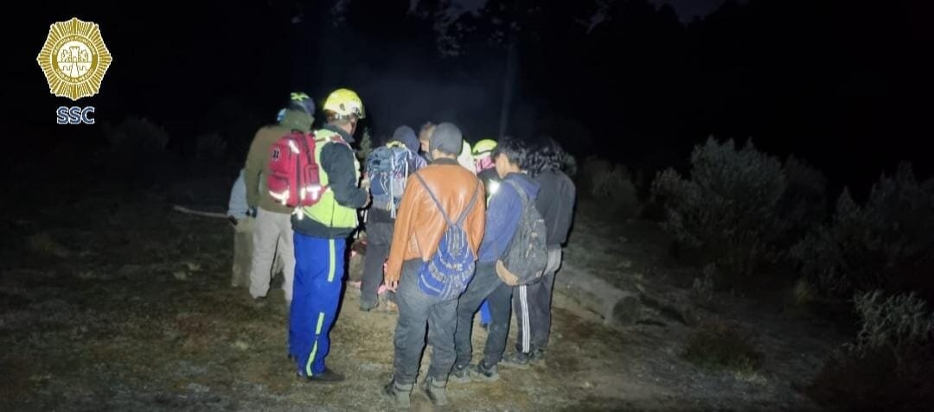 Rescatan a cuatro jóvenes extraviados en el Ajusco, Tlalpan
