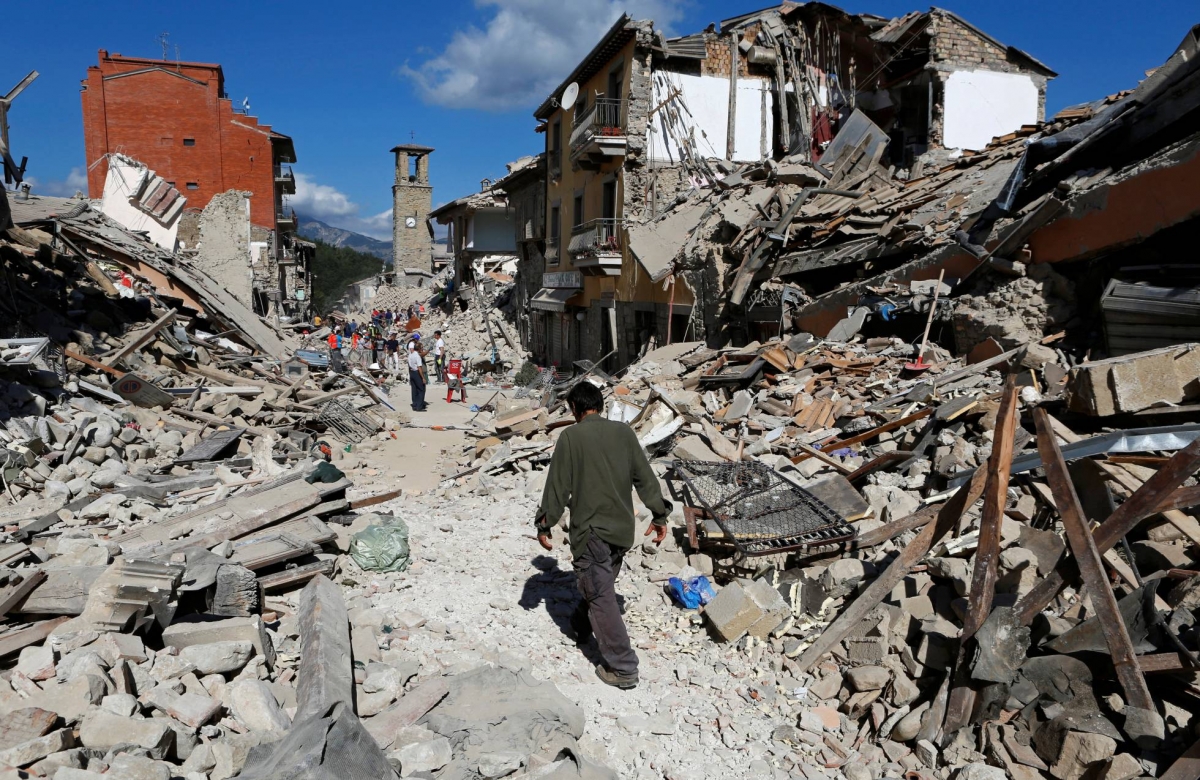 Un terremoto en Italia de 6,2 causa al menos 73 muertos y destrozos en el centro del país