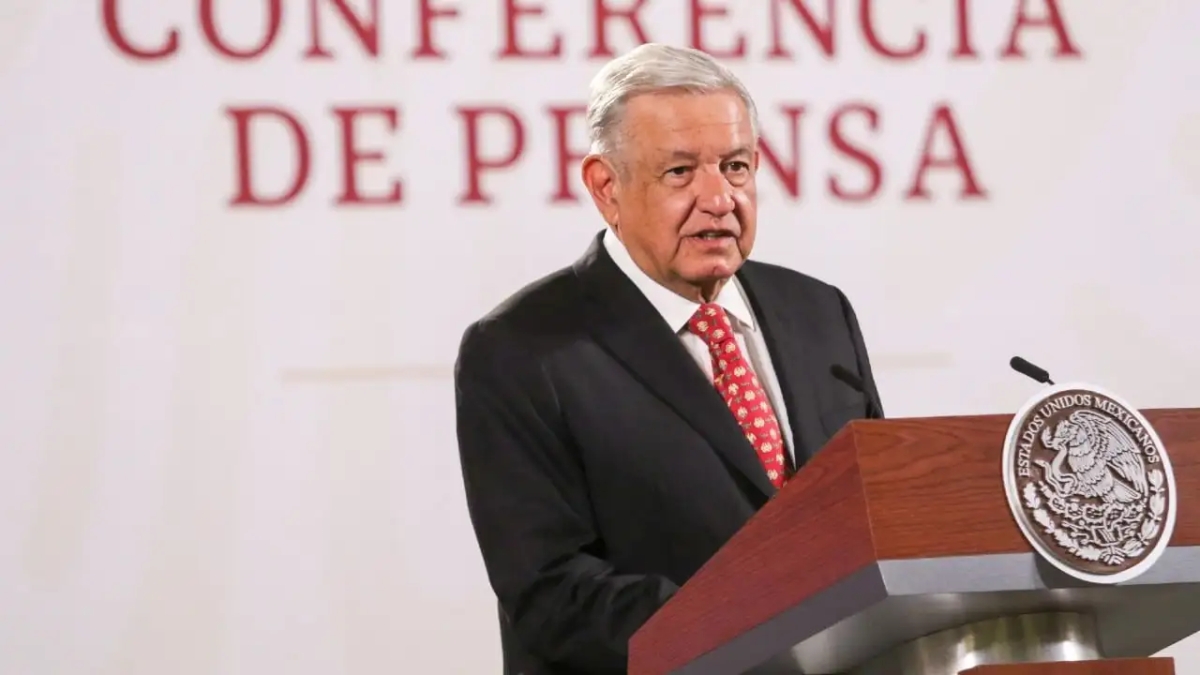 AMLO celebra el regreso a clases presenciales en nuevo ciclo escolar 2022-2023