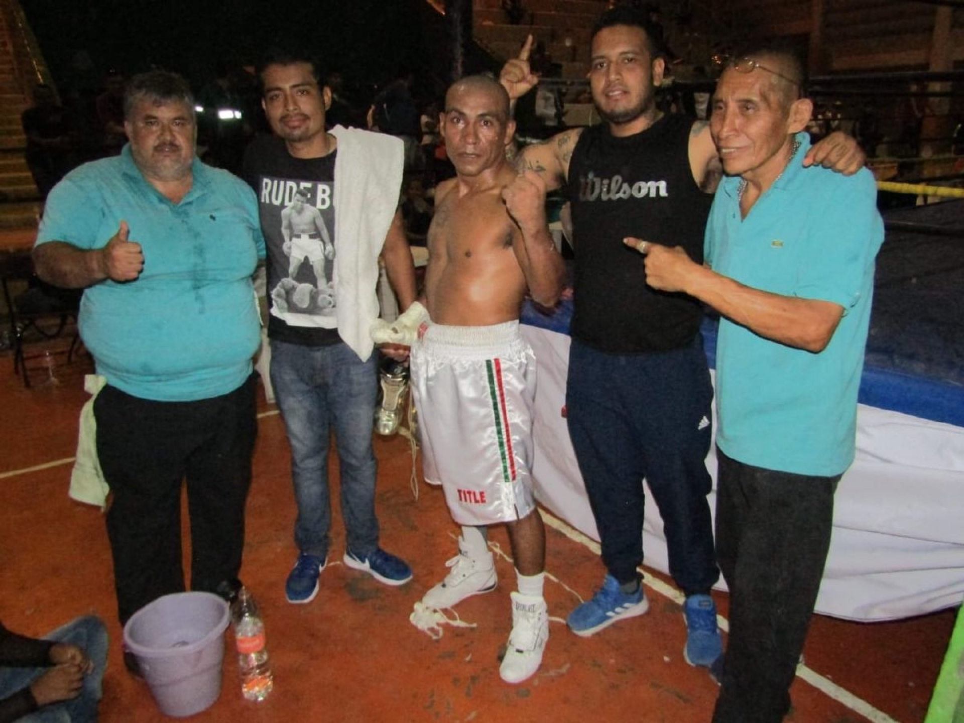 Noche de campeones en la Arena Cri Cri