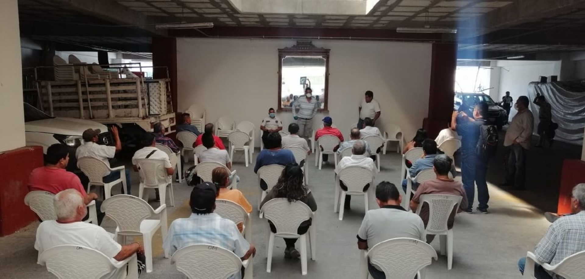 Reubicarán paraderos en zona de mercados de Jojutla