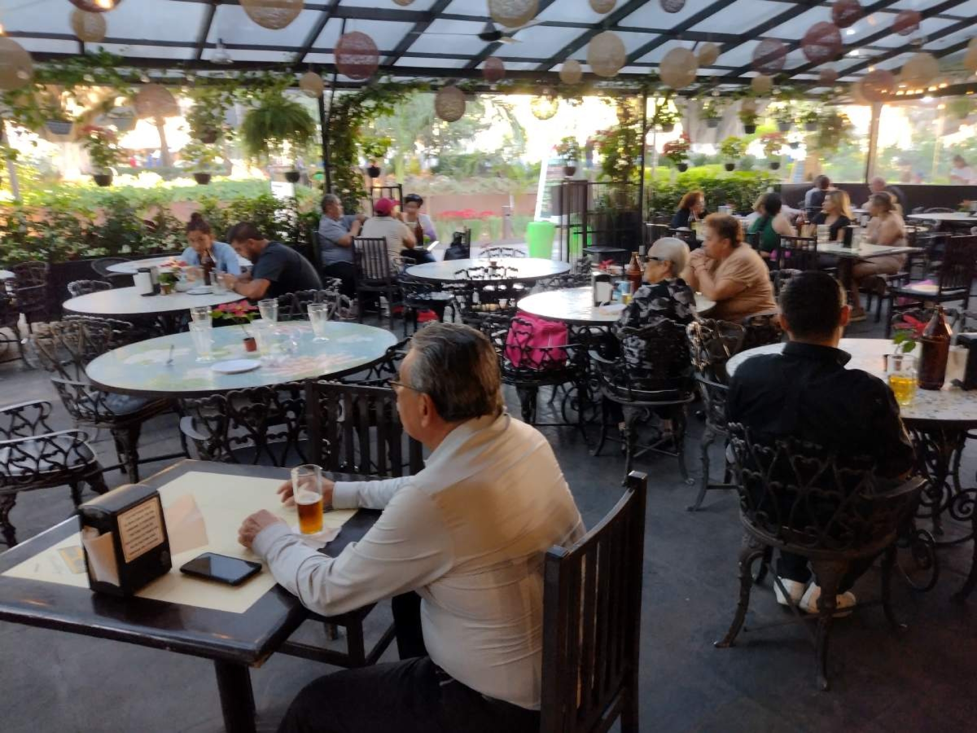 Comercios esperan buenas ventas por el 14 de febrero
