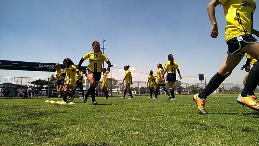 Preparan su debut en la Liga Mexicana de Futbol Femenil