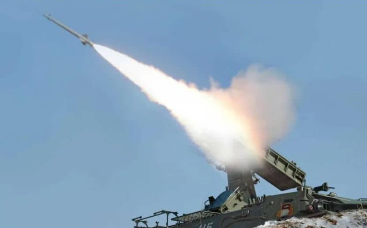 Corea del Norte disparó un proyectil no identificado al Mar de Japón