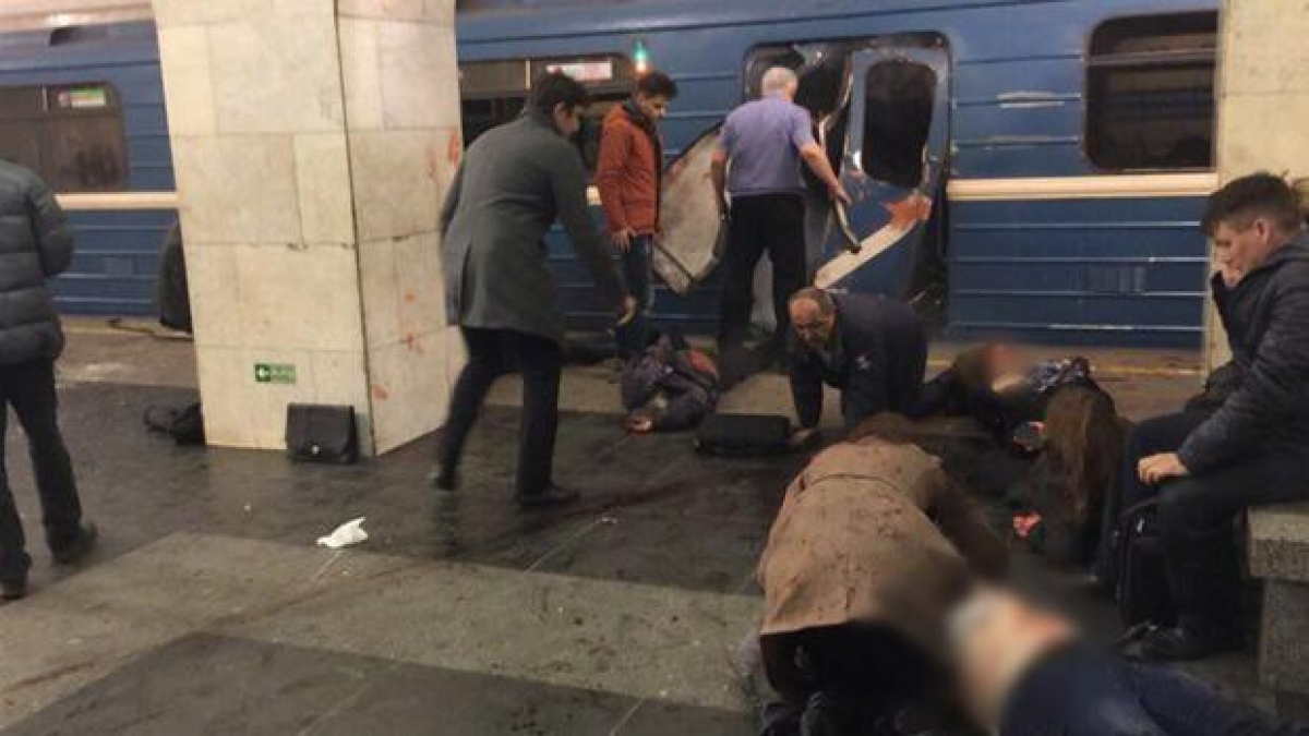 Explosión en el metro de San Petersburgo; hay al menos 10 muertos