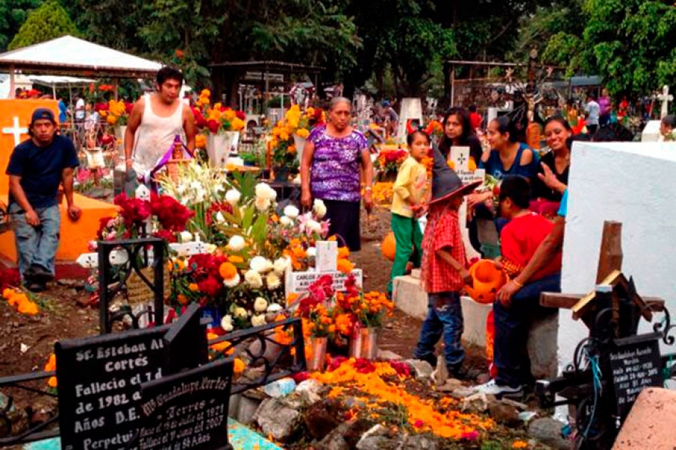Instalará Profeco módulos para verificar precios en Día de Muertos