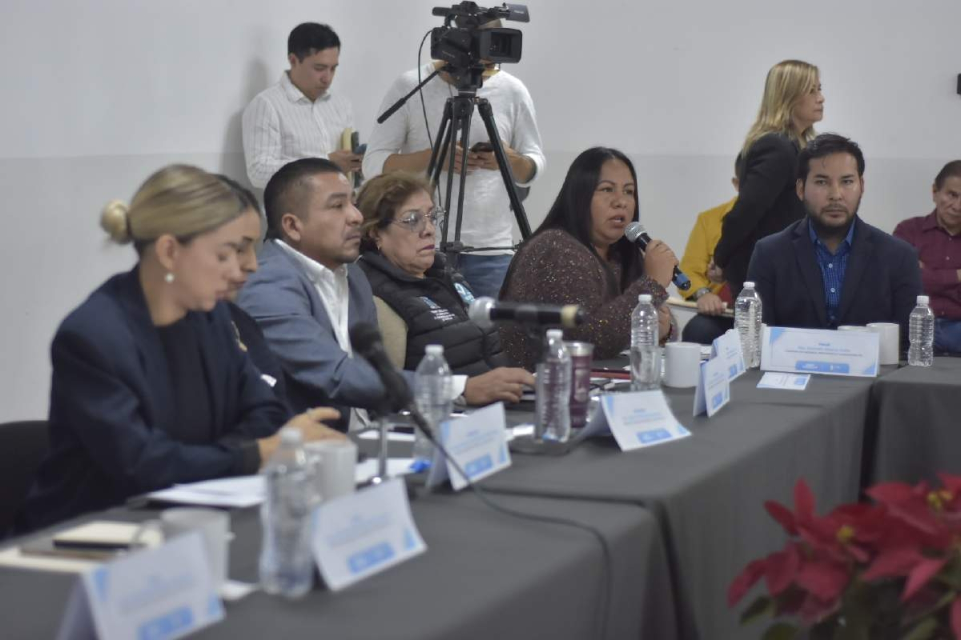 Continuarán en la semana mesas de trabajo sobre presupuesto