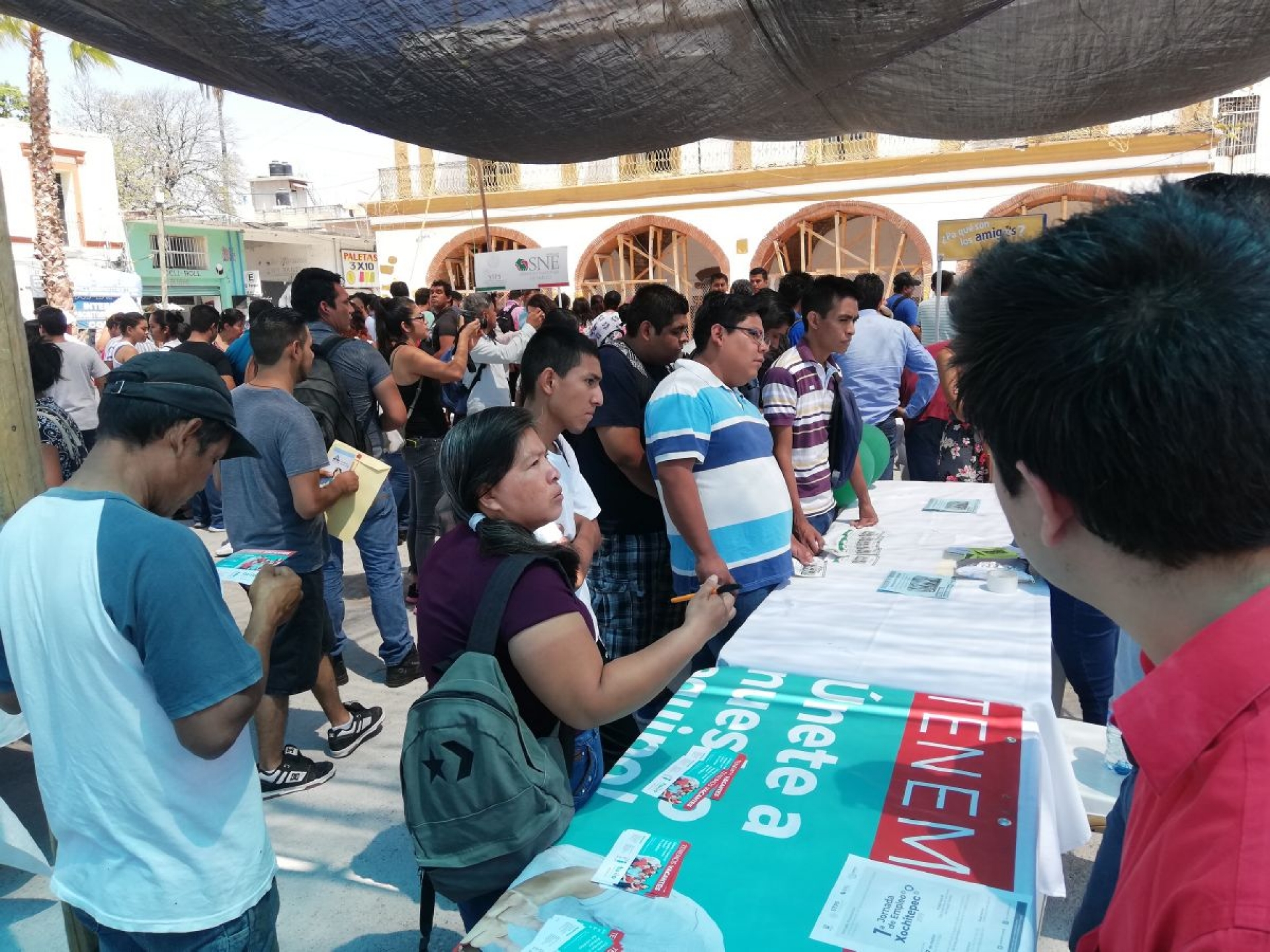 Ofertan en Jojutla más de 500 vacantes en Feria del Empleo