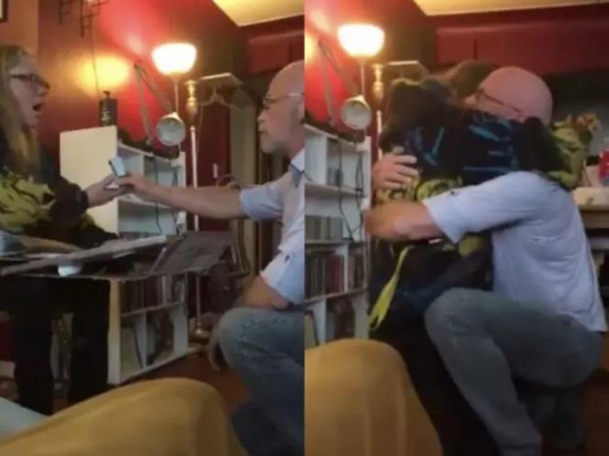 VIDEO: Le pide matrimonio, por segunda vez, y se hace viral