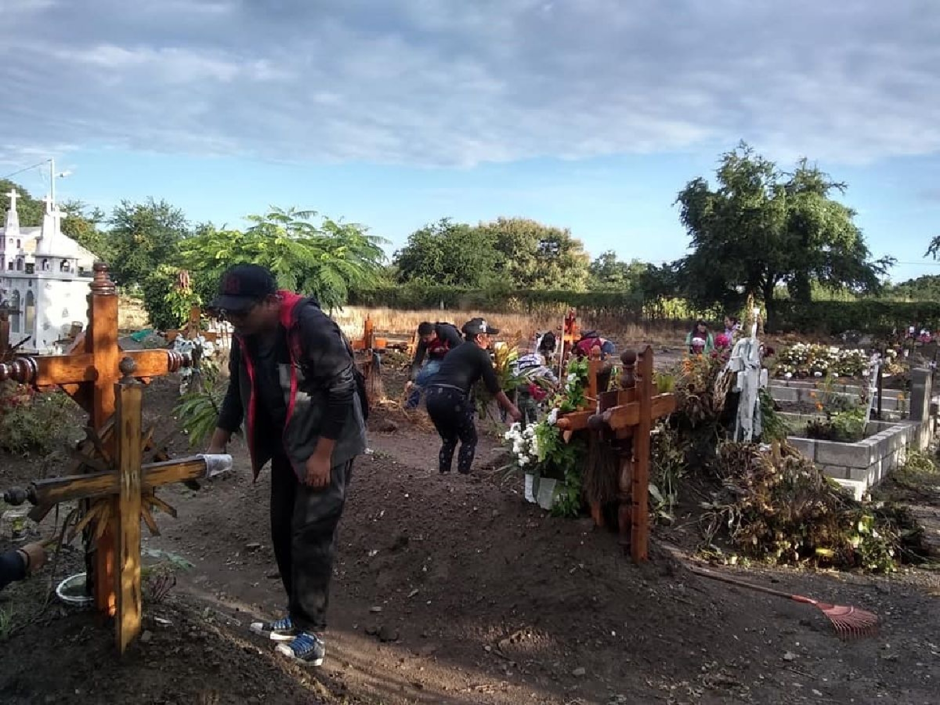 Confirman cierre de panteones en municipios de la región oriente
