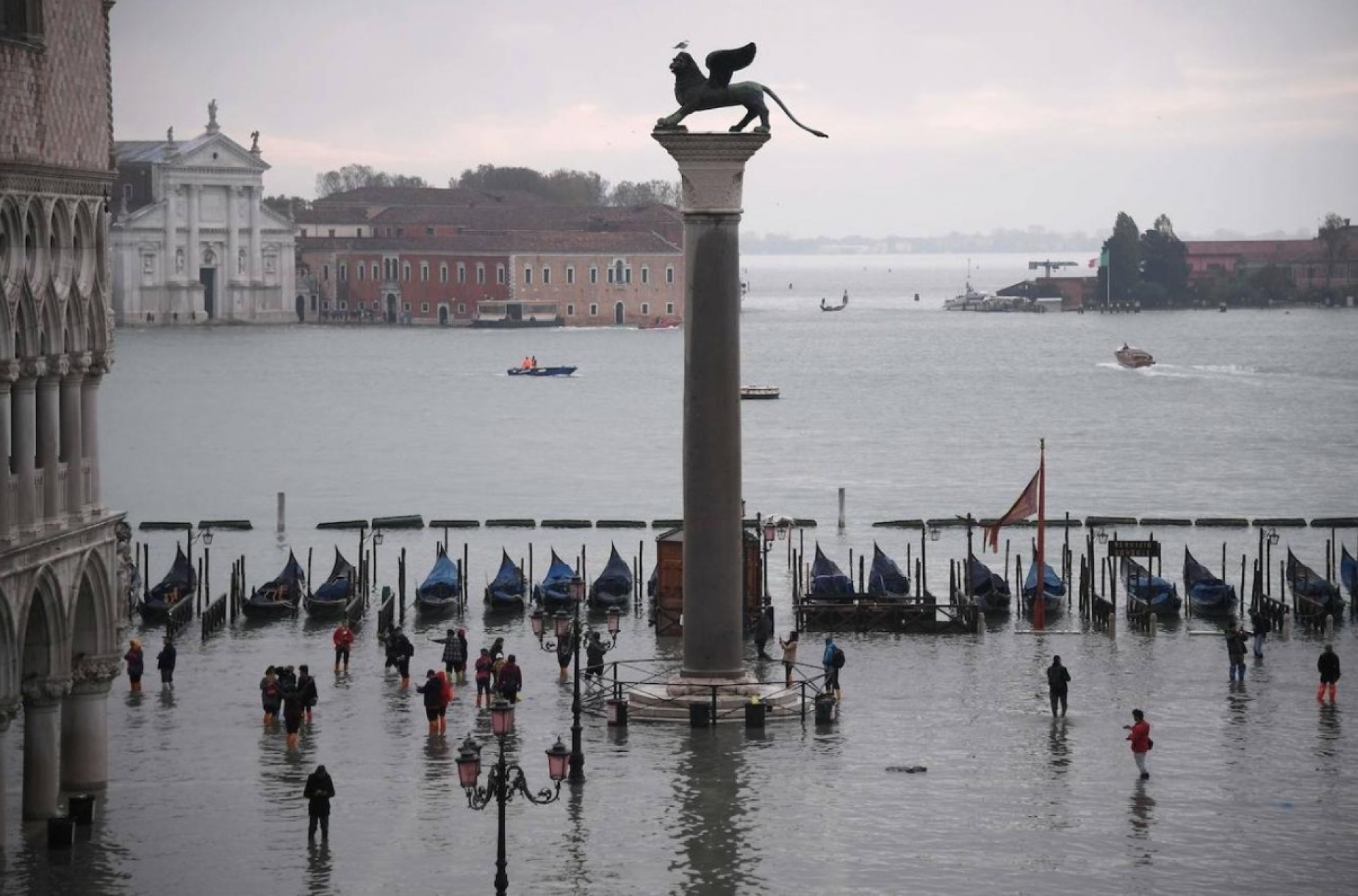 VIDEO: ¡Venecia bajo el agua!