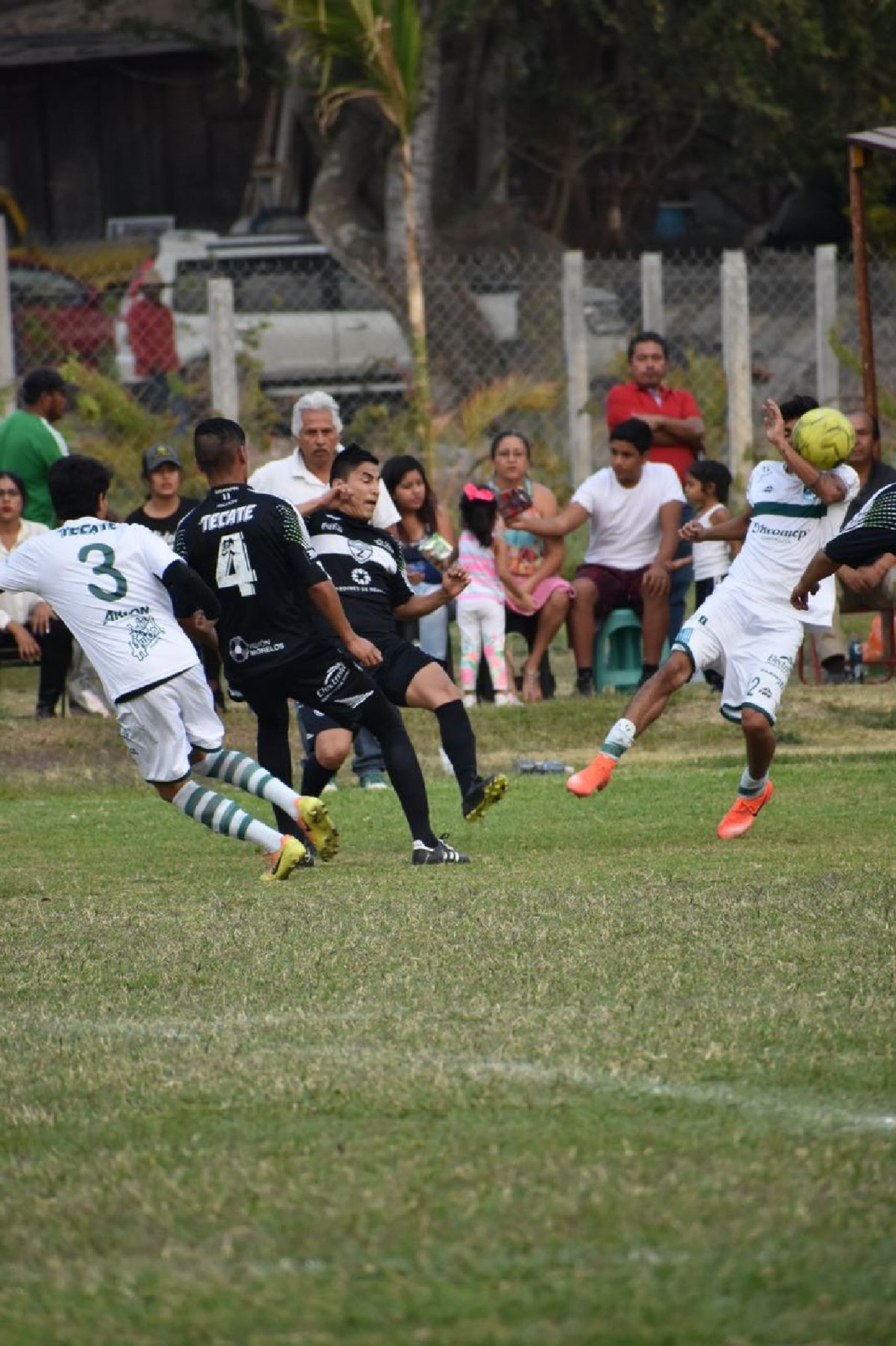 Van por su boleto para semifinales