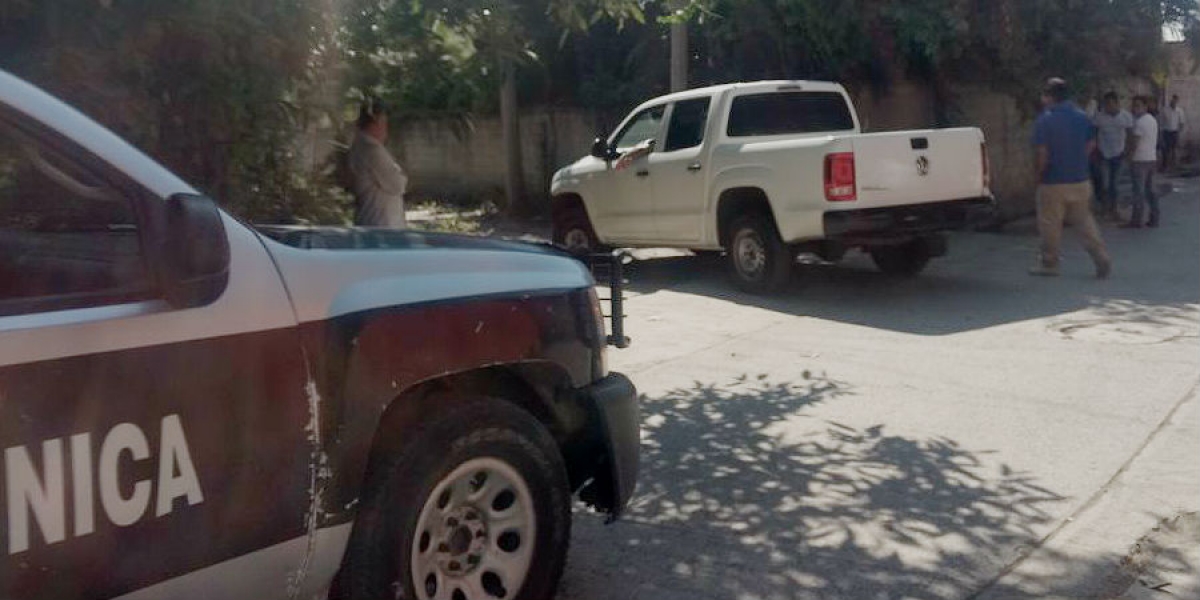 Hallan el cadáver de un joven en una calle de Xochitepec