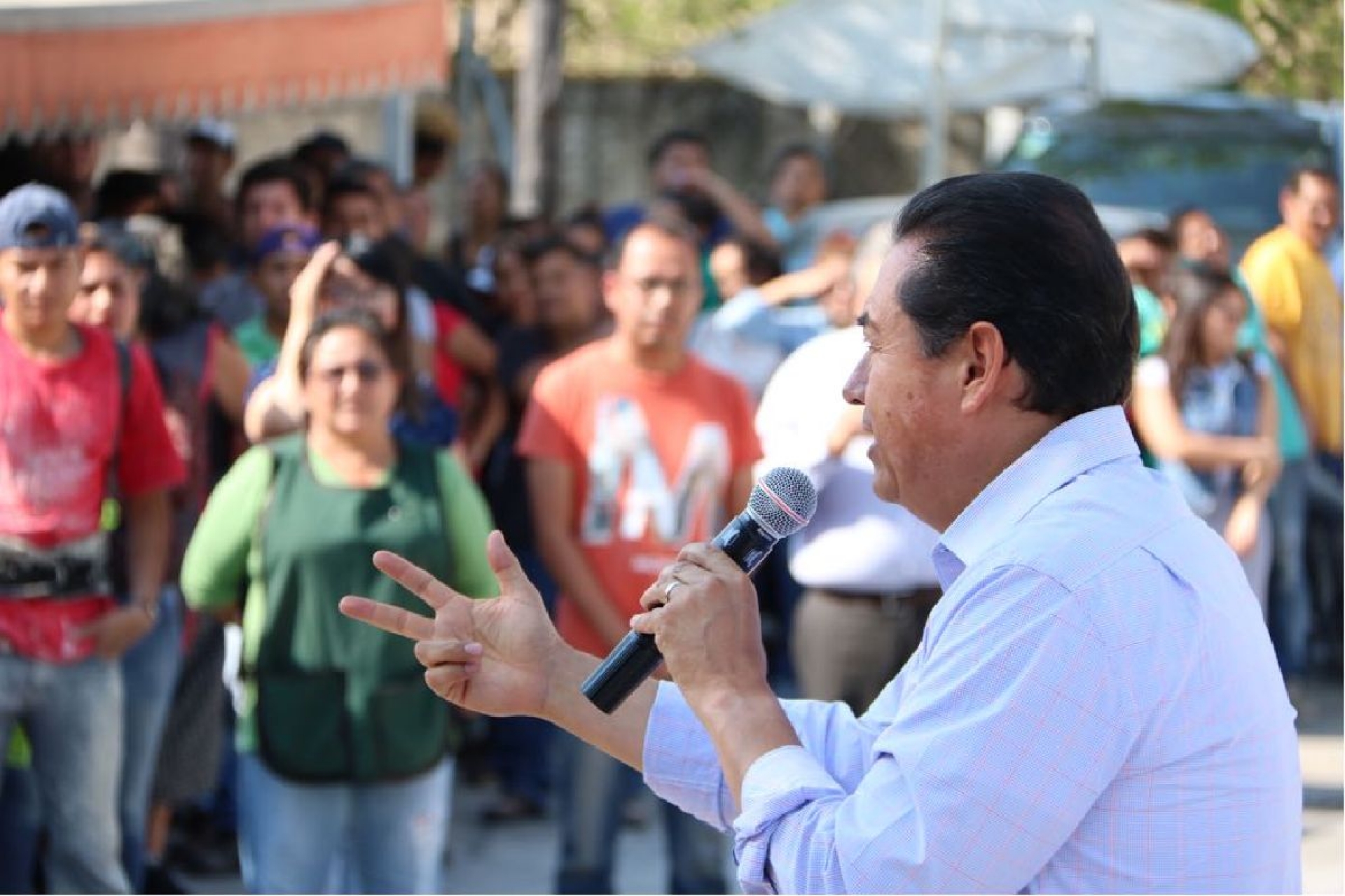 Conmemora Víctor Caballero Solano el 1 de mayo con trabajadores