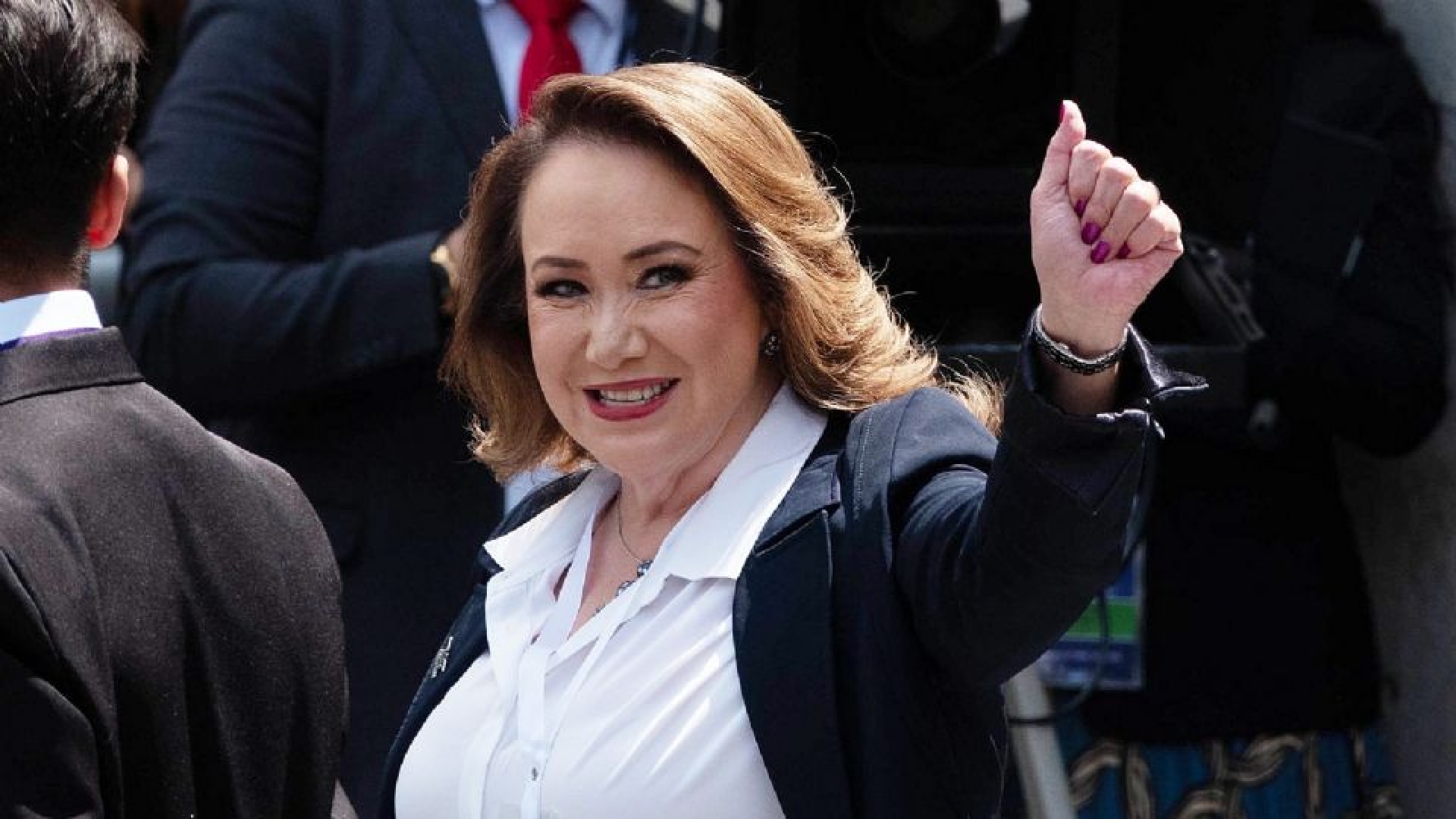 Yasmín Esquivel gana juicio a la UNAM por polémica de plagio de tesis