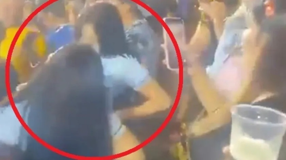 VIDEO: ¡Una corrientura!, dice usuario de 'Twitter' contra chicas que enseñaron sus encantos