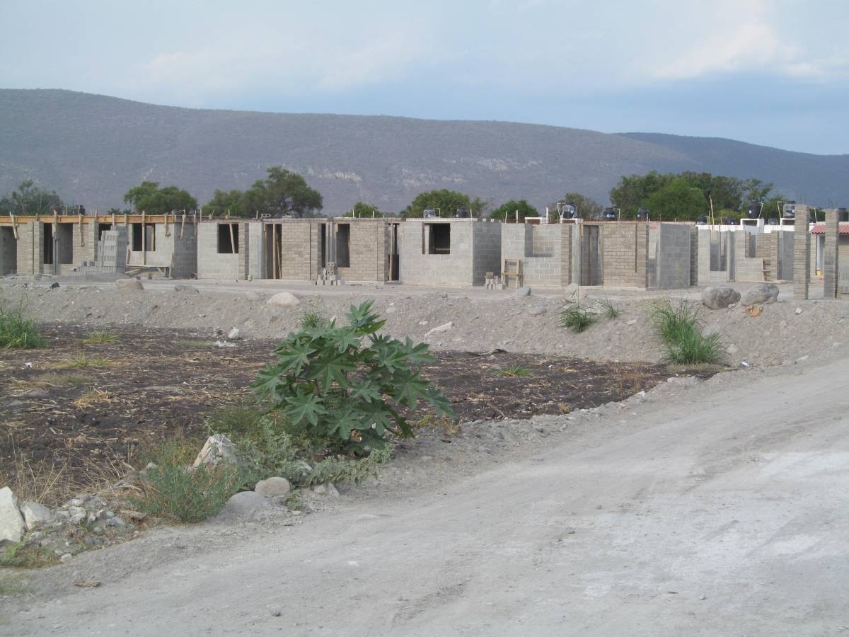 Casi listo, conjunto habitacional para damnificados en Jojutla
