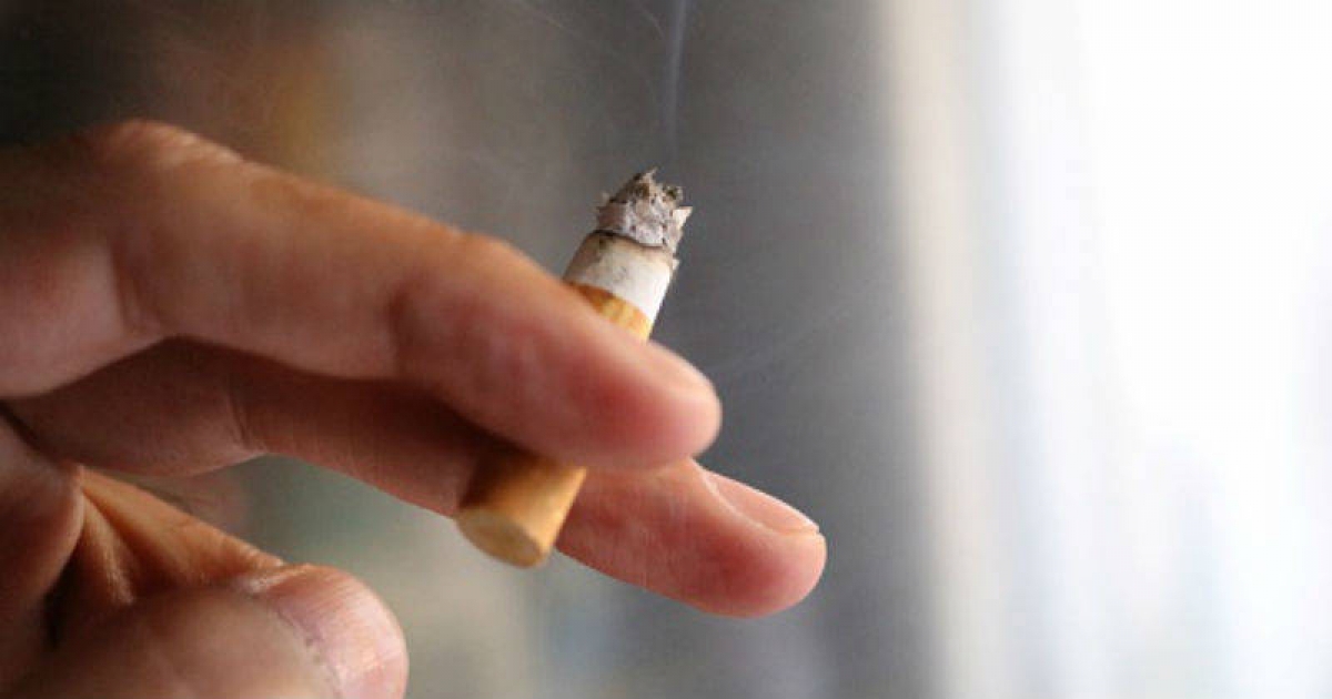 Tu cerveza y tus cigarros le dan ingresos ‘récord’ al gobierno