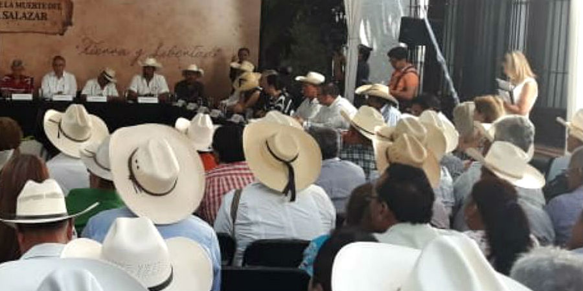 Instalan Comisión para la conmemoración del Centenario de la Muerte del General Emiliano Zapata