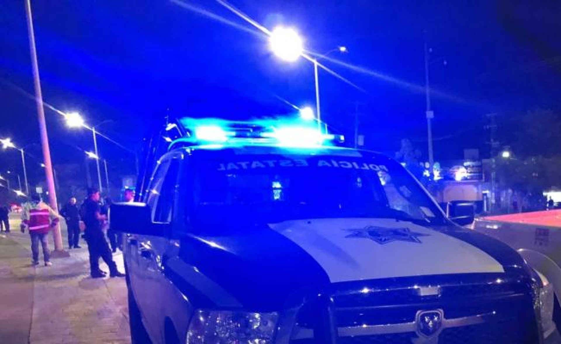 Abandonan dos cabezas humanas en Tetecala