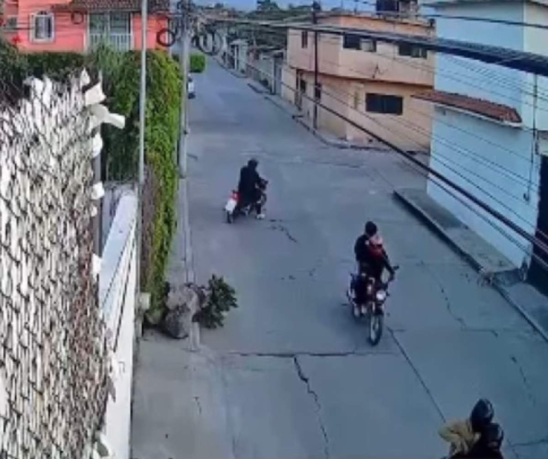 Detectan a motociclistas dedicados al robo de vehículos