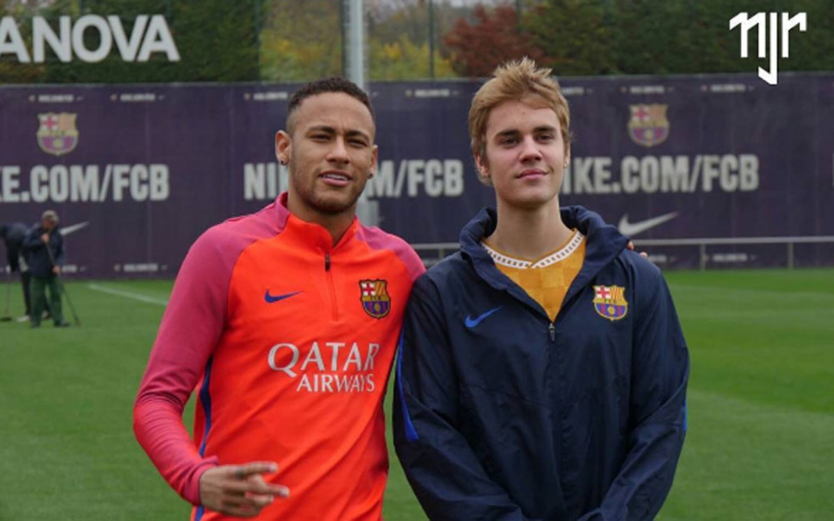 Justin Bieber entrena con el FC Barcelona