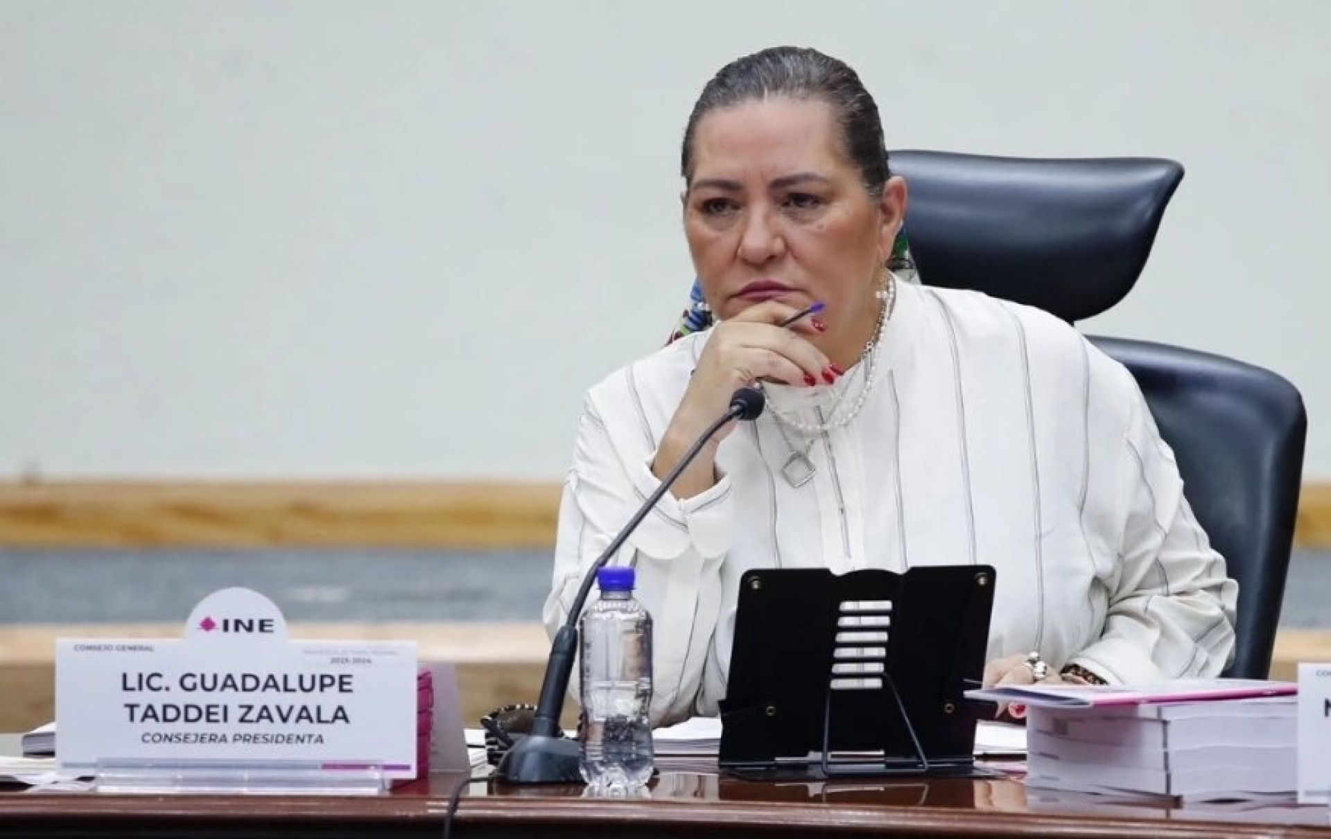 Taddei asegura que cualquier conflicto en el INE puede resolverse