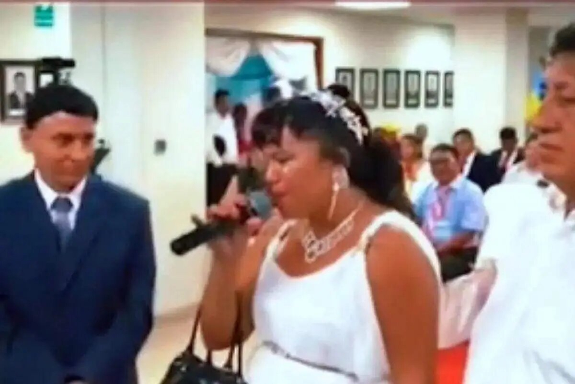 "Lo siento, no puedo": Novia rechaza casarse en plena boda y se vuelve viral
