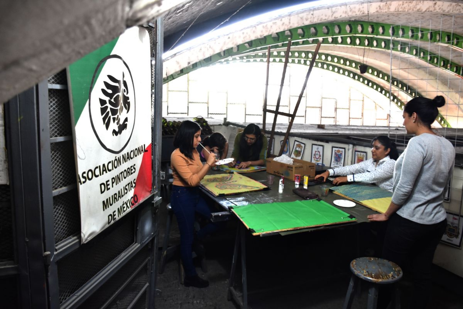 Alumno de Silverio Saiz reabre taller en el mercado ALM