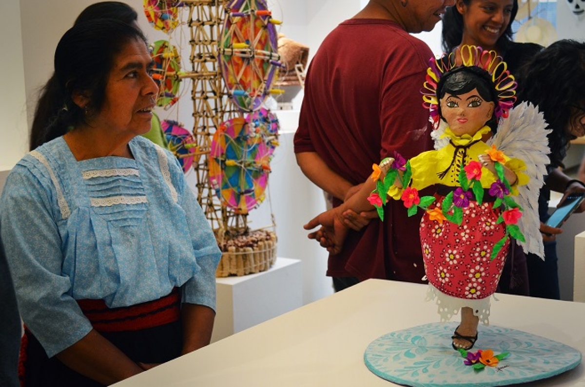 Celebran con exposiciones, música y comparsa, el tercer aniversario del MMAPO