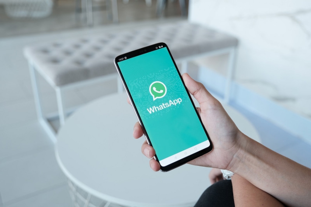 El 'modo compañero' de WhatsApp llega a teléfonos iOS