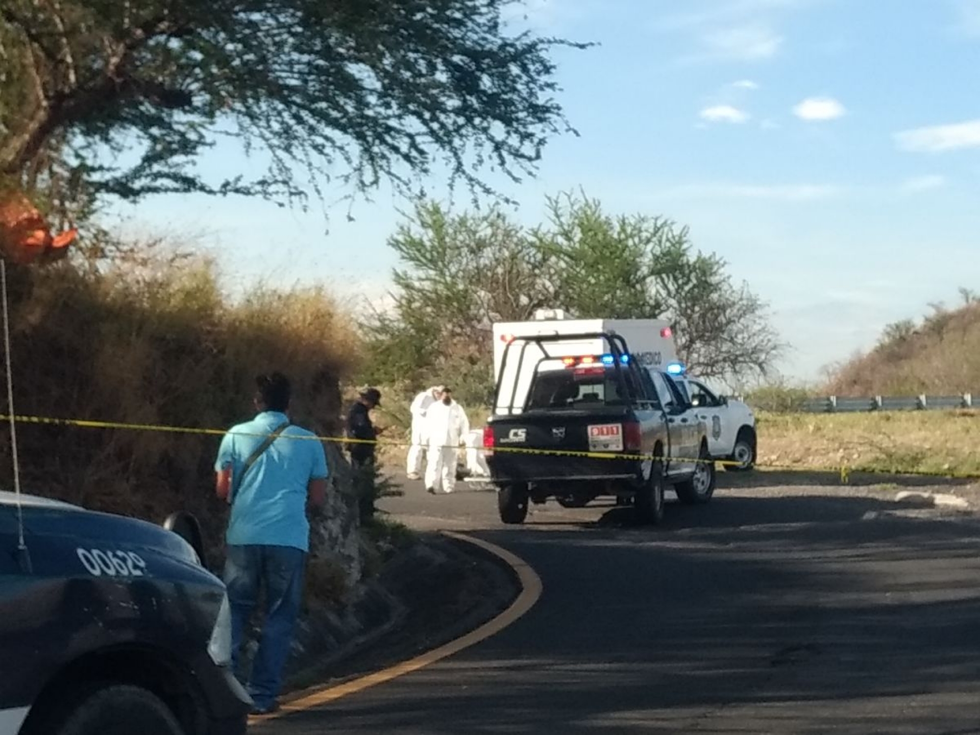Abandonan a un hombre sin vida dentro de una bolsa