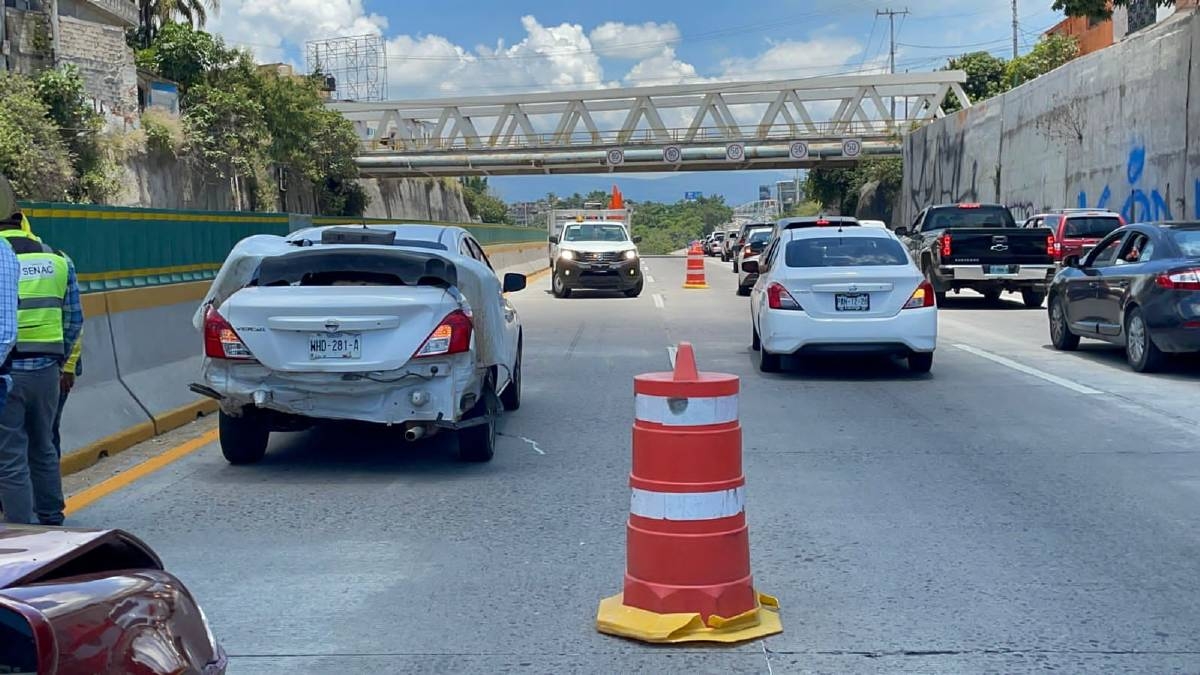 Se registran dos carambolas en el Paso Exprés