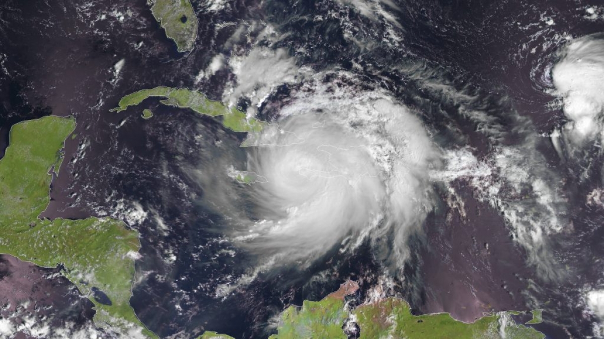 La NASA publica VIDEO del huracán “Matthew” visto desde el espacio