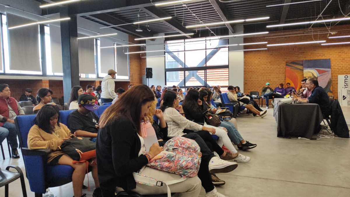 'Cuarto Congreso Internacional de Chiles en Nogada' en la Escuela de Turismo de la UAEM