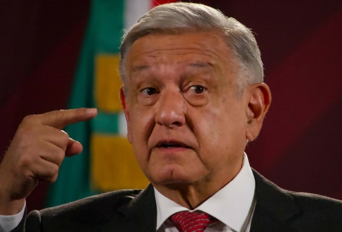 AMLO acusa al INE y Tribunal Electoral de estar 'vendidos'