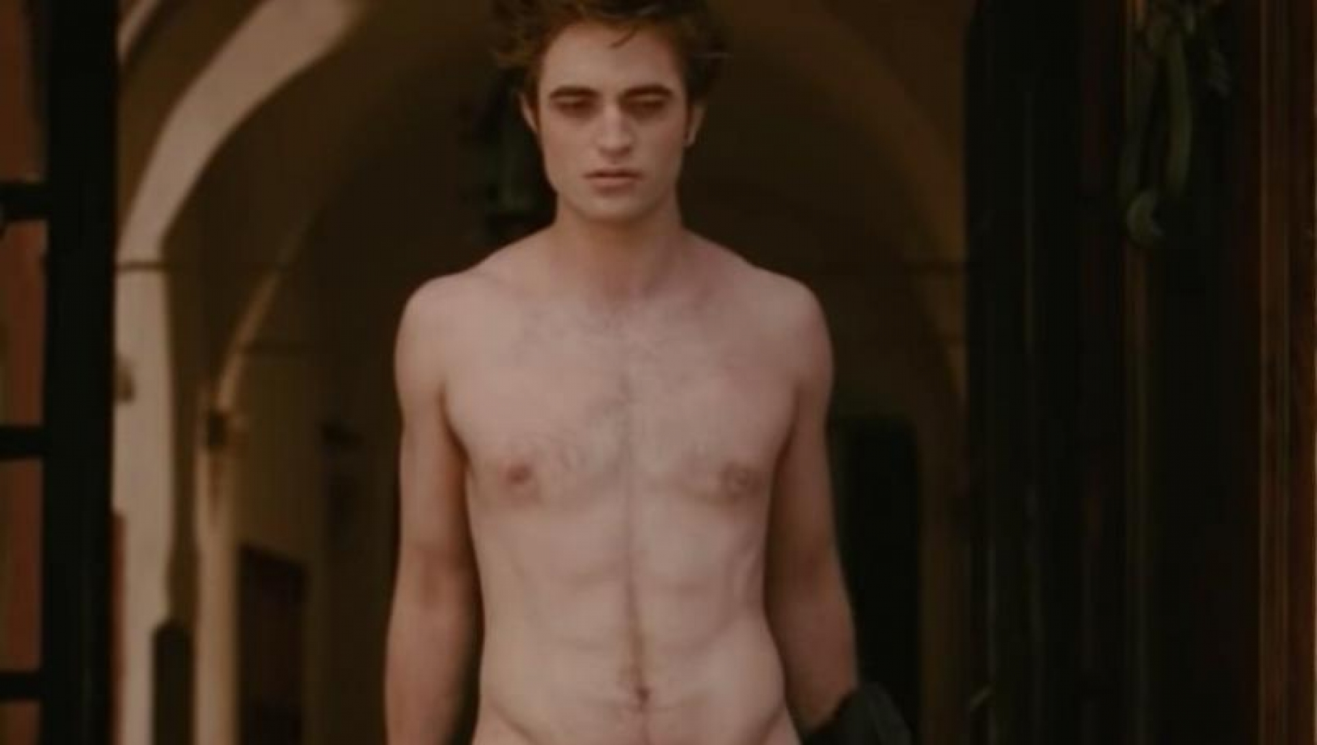 Estreno de The Batman se retrasaría porque Robert Pattinson no logra ponerse musculoso