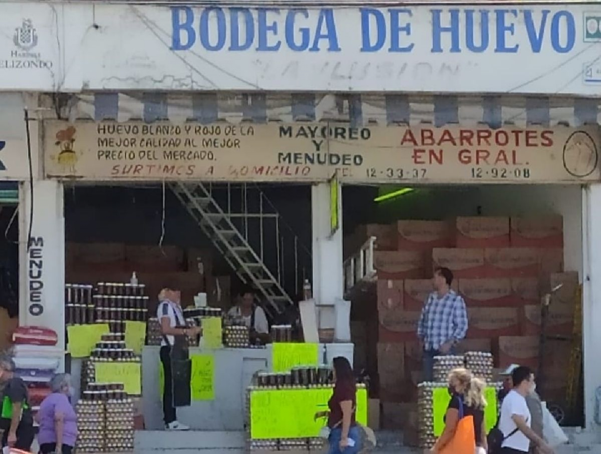 “El pollo y el huevo suben como la espuma”