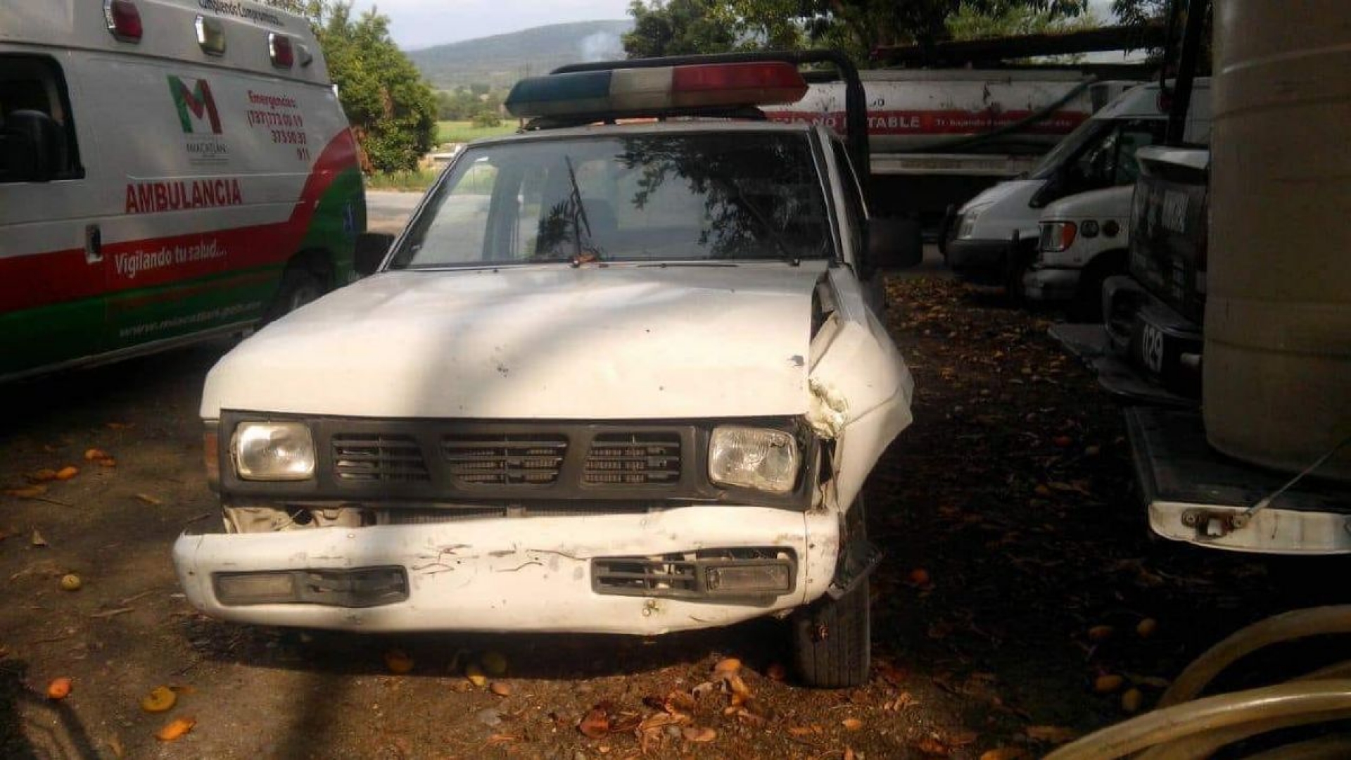 Chocó la única camioneta de Protección Civil de Miacatlán