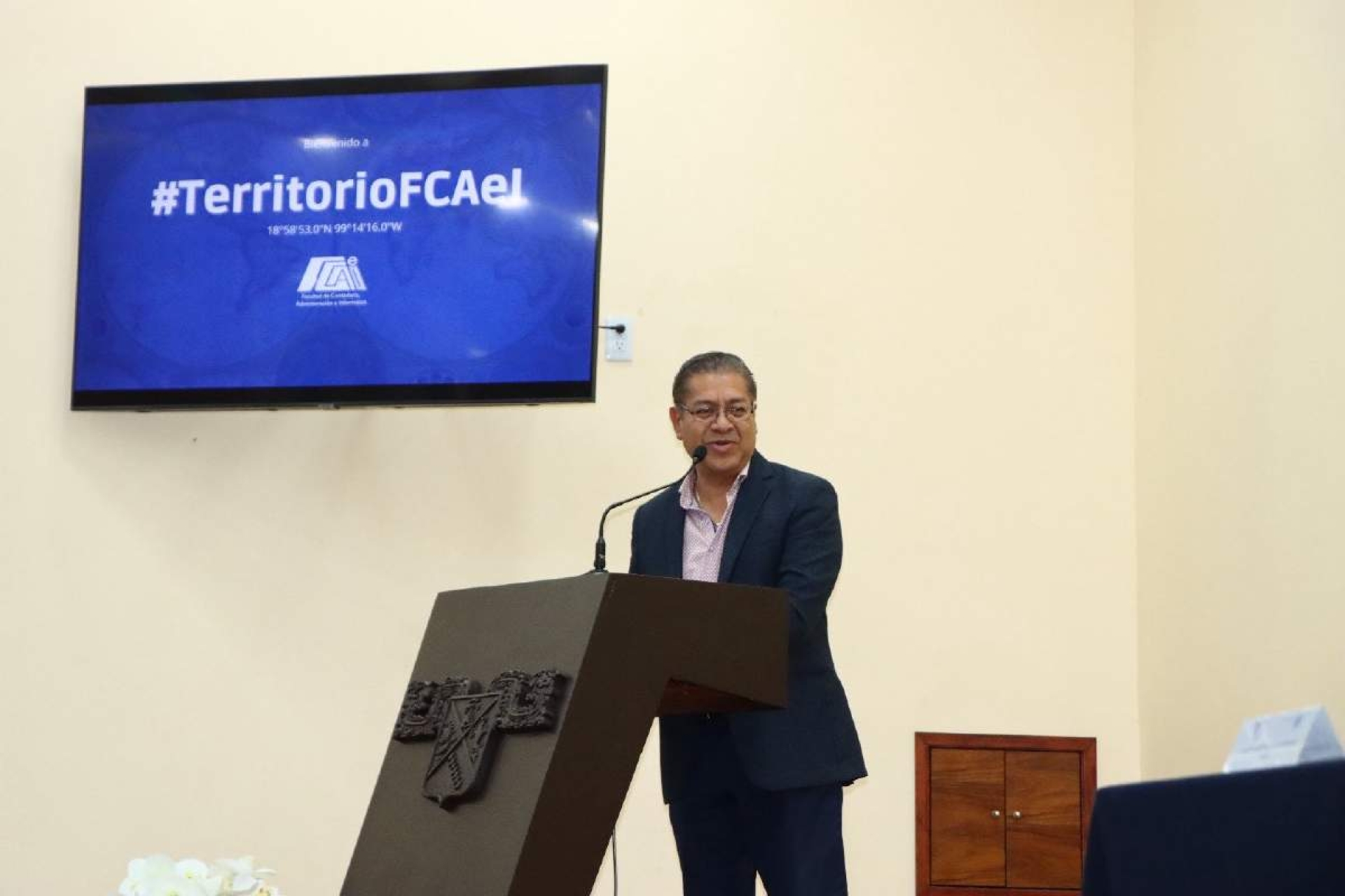 Está detenida la designación de seis directores en la UAEM