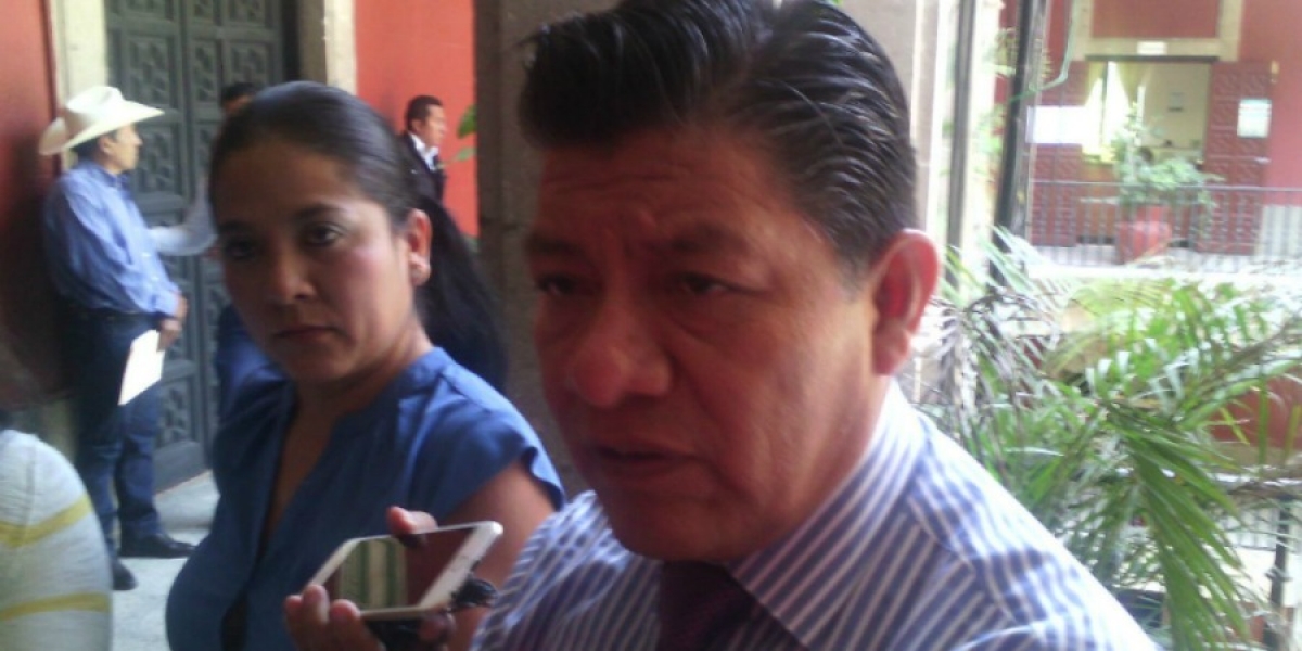 Respecto al nuevo sistema de transporte masivo, "se han generado posiciones muy deficientes": Quiroz Medina
