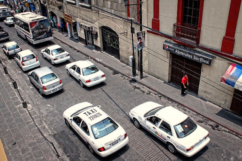 Taxistas piden información sobre iniciativa de Ley de Movilidad y Transporte