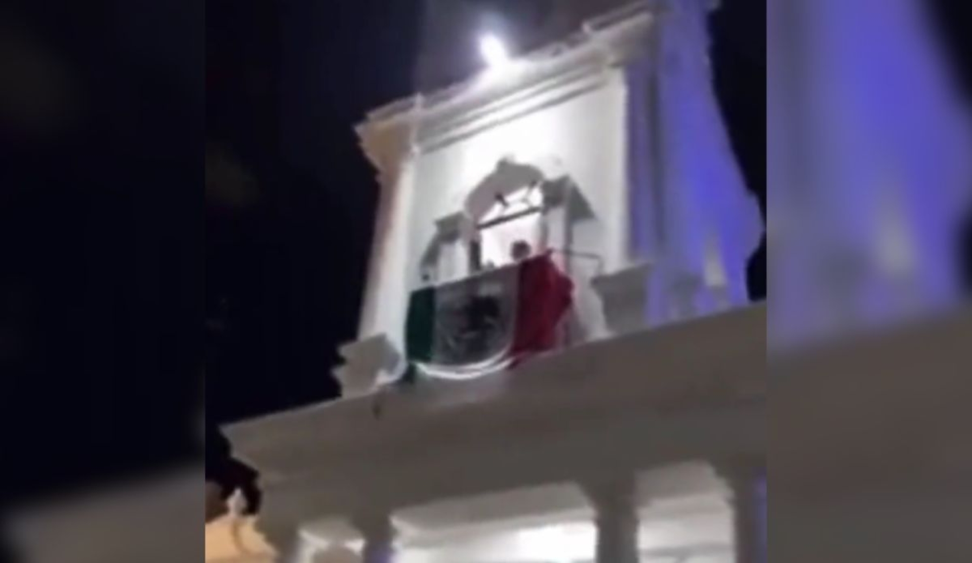 Del 'Viva Morelos' al insólito 'Viva el erótico pueblo de México'
